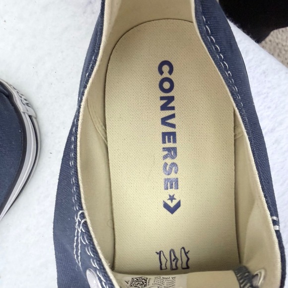 Converse Chuck Taylor All Star Low Navy Blue Sneakers M9697C Mens 10 Womens 12 - Picture 2 of 13